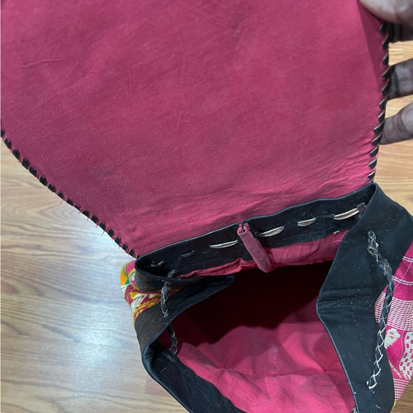 Authentic handmade Kente cloth backpack - Picture 4 of 8